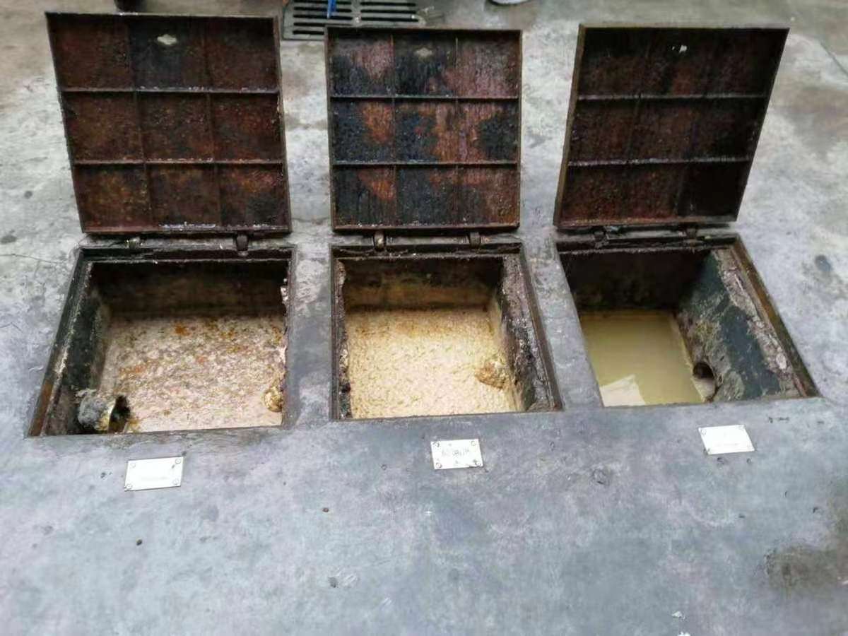 石排镇清理隔油池-污水池清掏