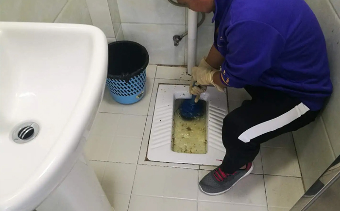 石排镇疏通蹲坑