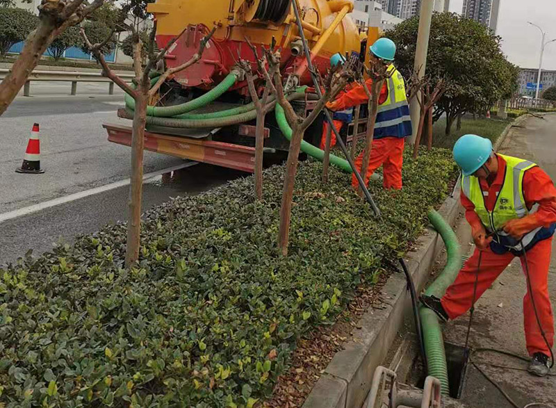 石排镇市政管道清淤